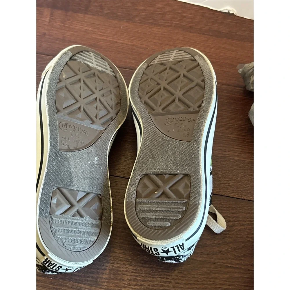 Converse All-Star‎ White CT Sticker OX Low SKU#100144F Shoes Size 7.5W/5.5M RARE